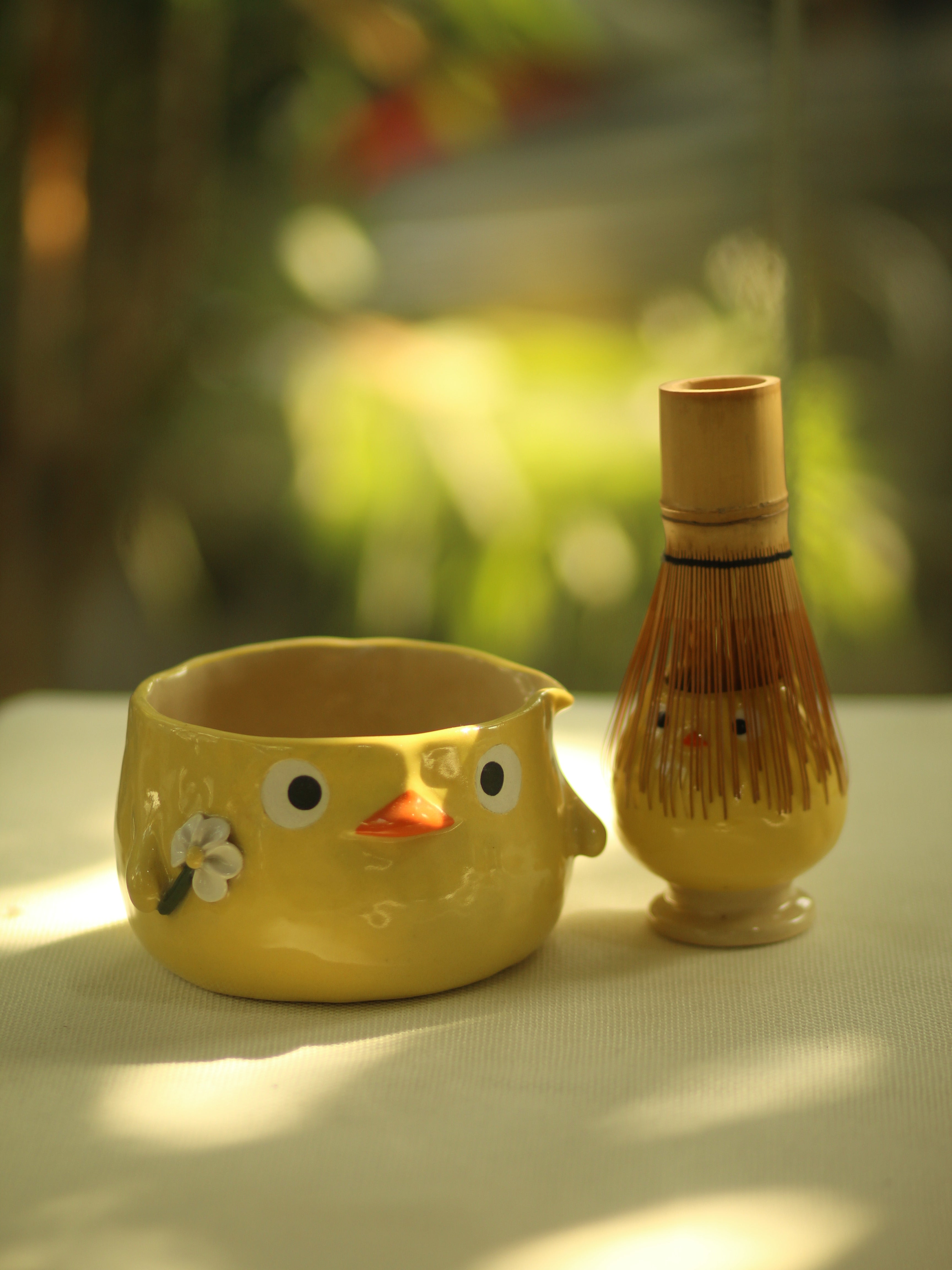 [Pre-order] Set Yellow Duck Handmade Ceramic Matcha Bowl, Handbuilt Pottery, Cute Gift For Anime Fan, Unique Birthday Gift, Adorable Valentine Gift | Totto Pottery