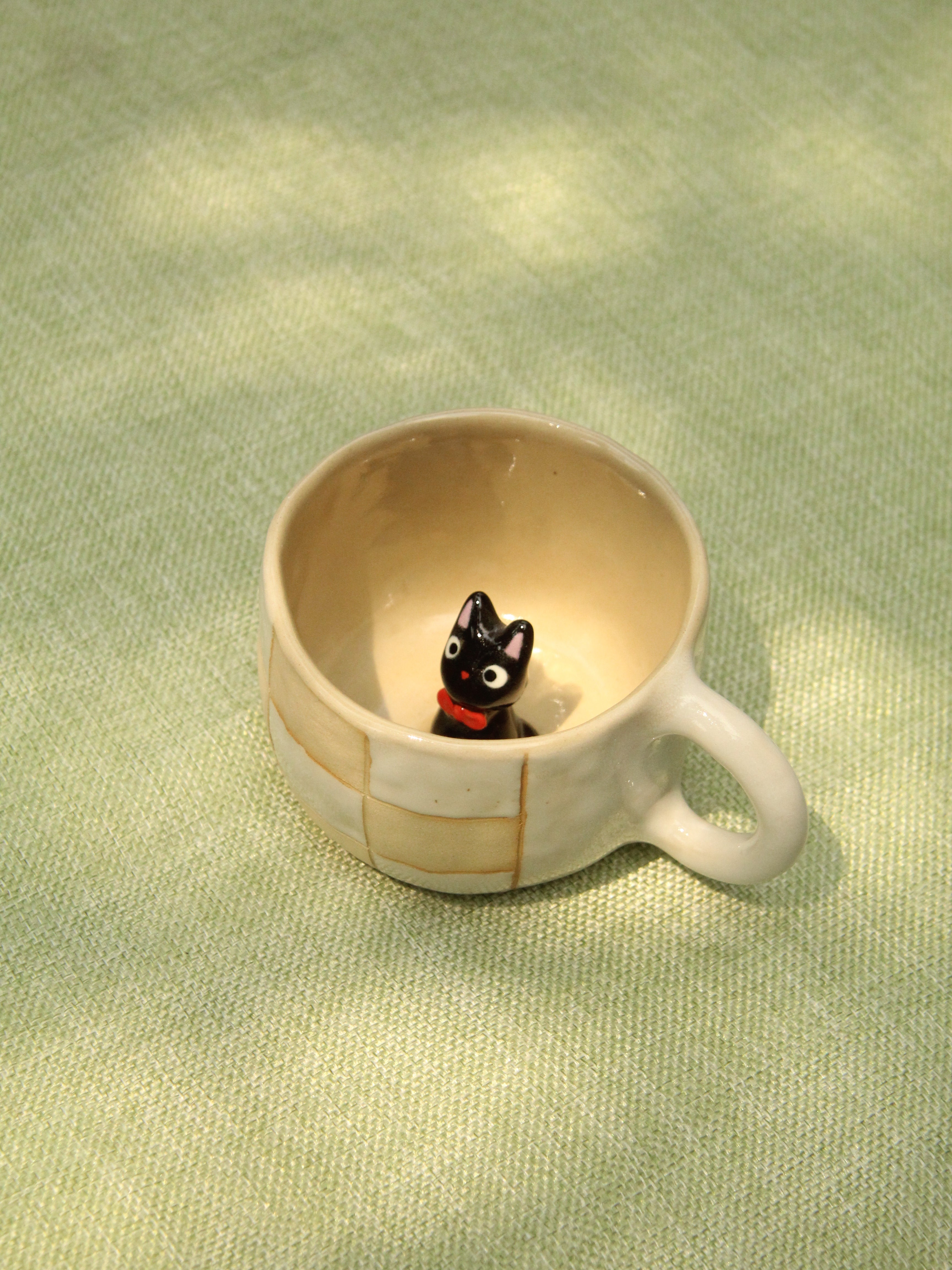 [Pre-order] Black Cat Handmade Ceramic Checkered Mug, Handbuilt Pottery, Cute Gift For Anime Fan, Unique Birthday Gift, Adorable Valentine Gift | Totto Pottery