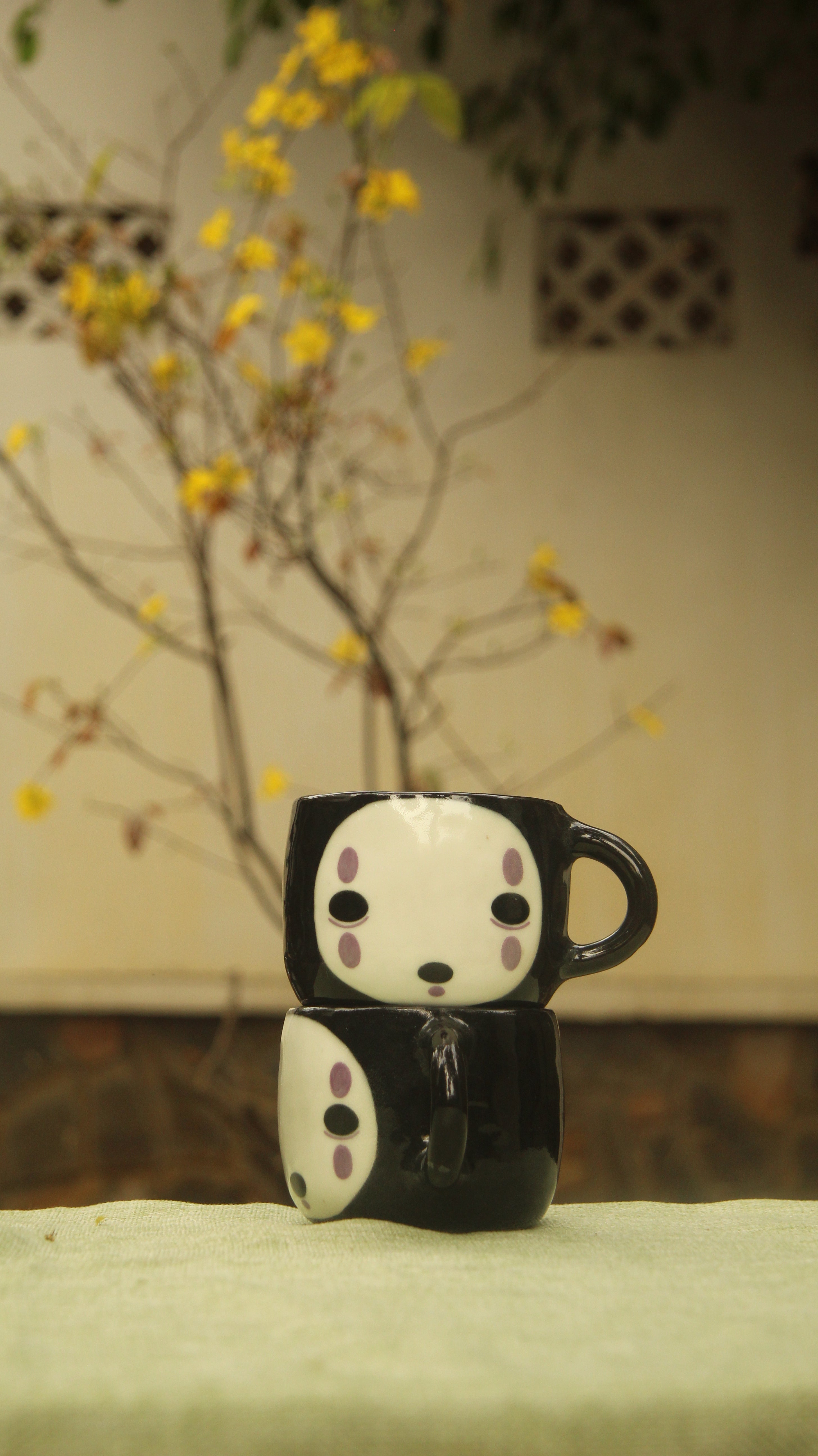 [Pre-order] Faceless Handmade Ceramic Handle Mug, Handbuilt Pottery, Cute Gift For Anime Fan, Unique Birthday Gift, Adorable Valentine Gift | Totto Pottery