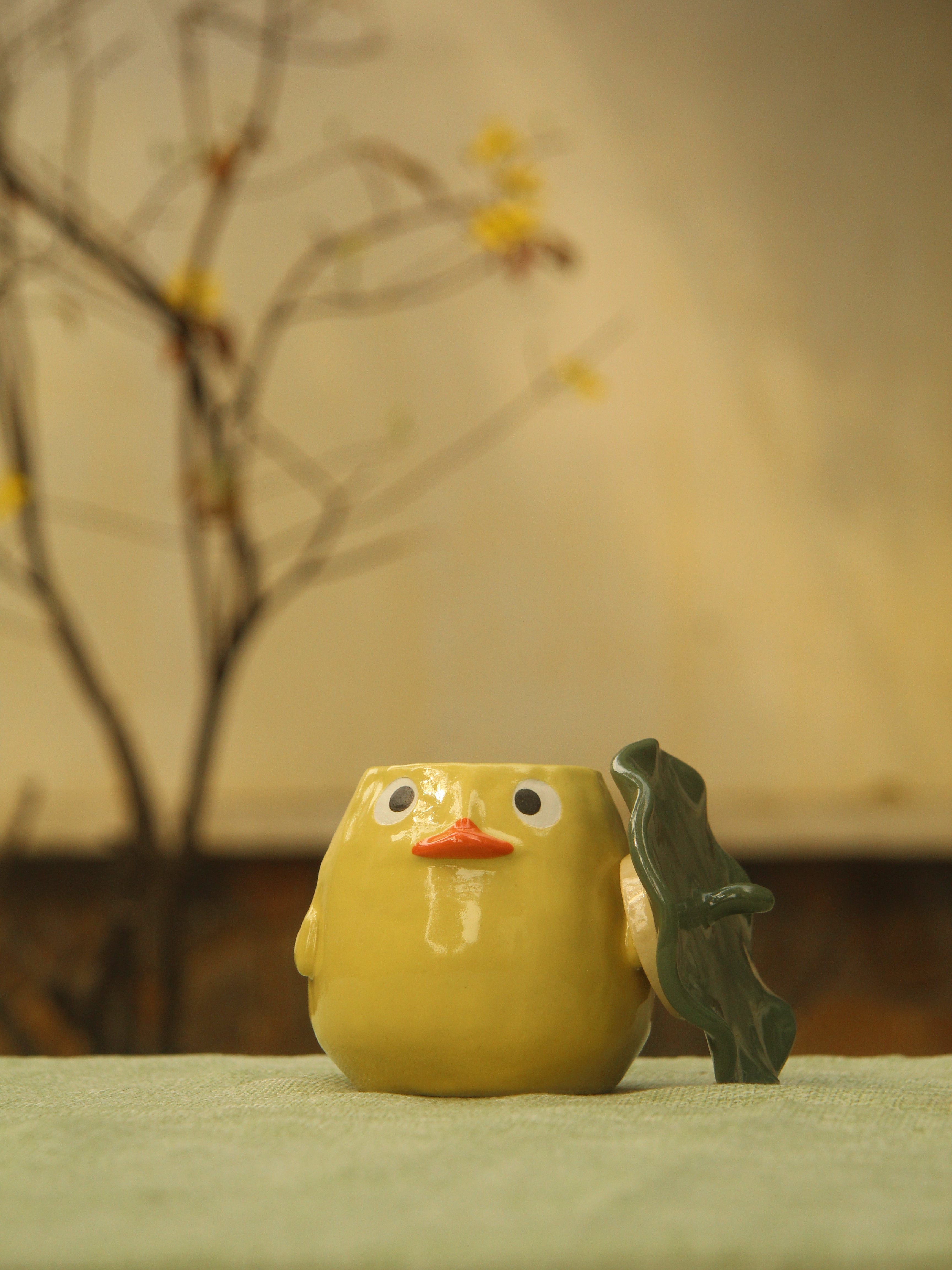 [Pre-order] Yellow Duck Handmade Ceramic Handle Mug, Handbuilt Pottery, Cute Gift For Anime Fan, Unique Birthday Gift, Adorable Valentine Gift | Totto Pottery