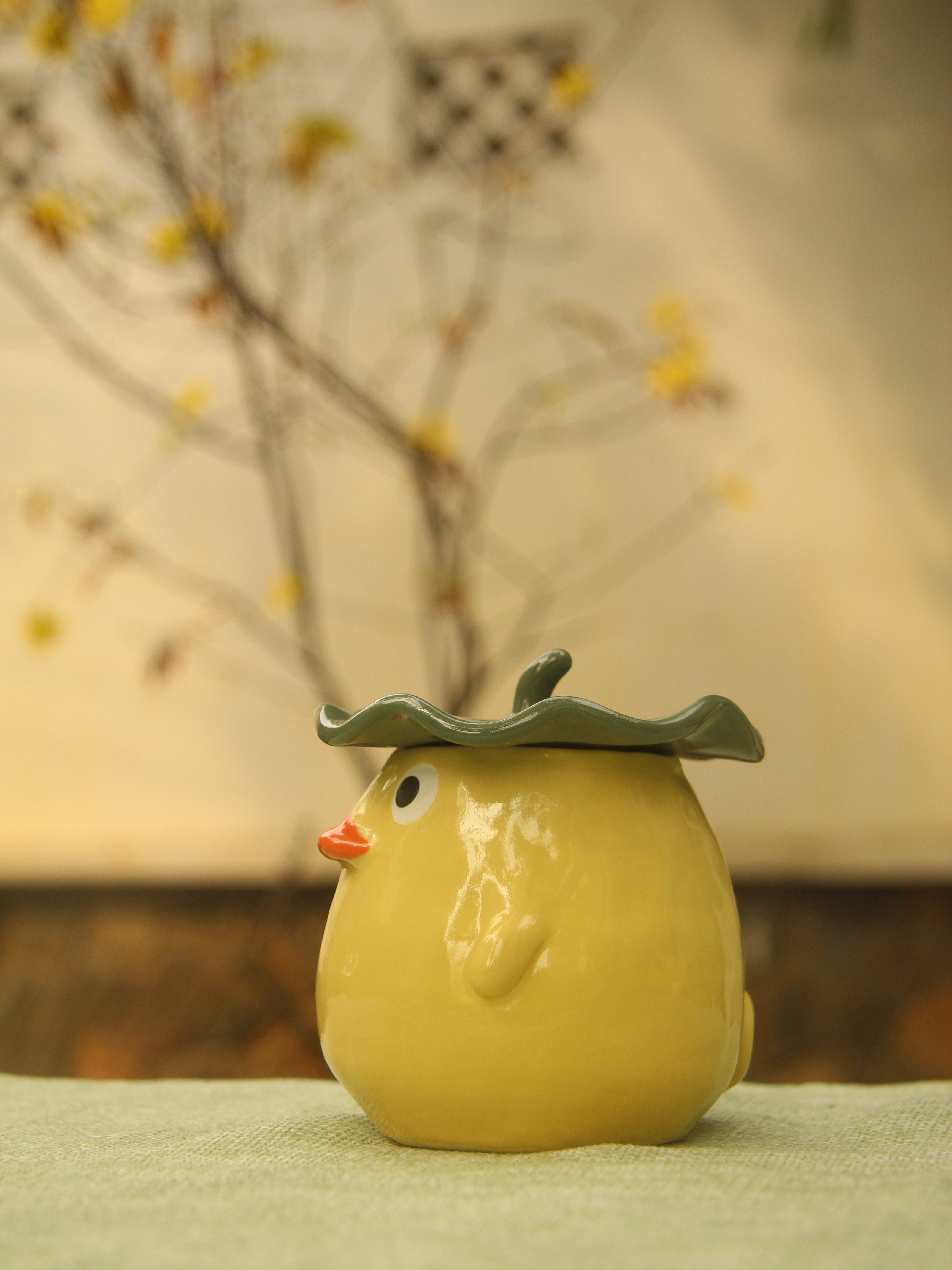 [Pre-order] Yellow Duck Handmade Ceramic Handle Mug, Handbuilt Pottery, Cute Gift For Anime Fan, Unique Birthday Gift, Adorable Valentine Gift | Totto Pottery