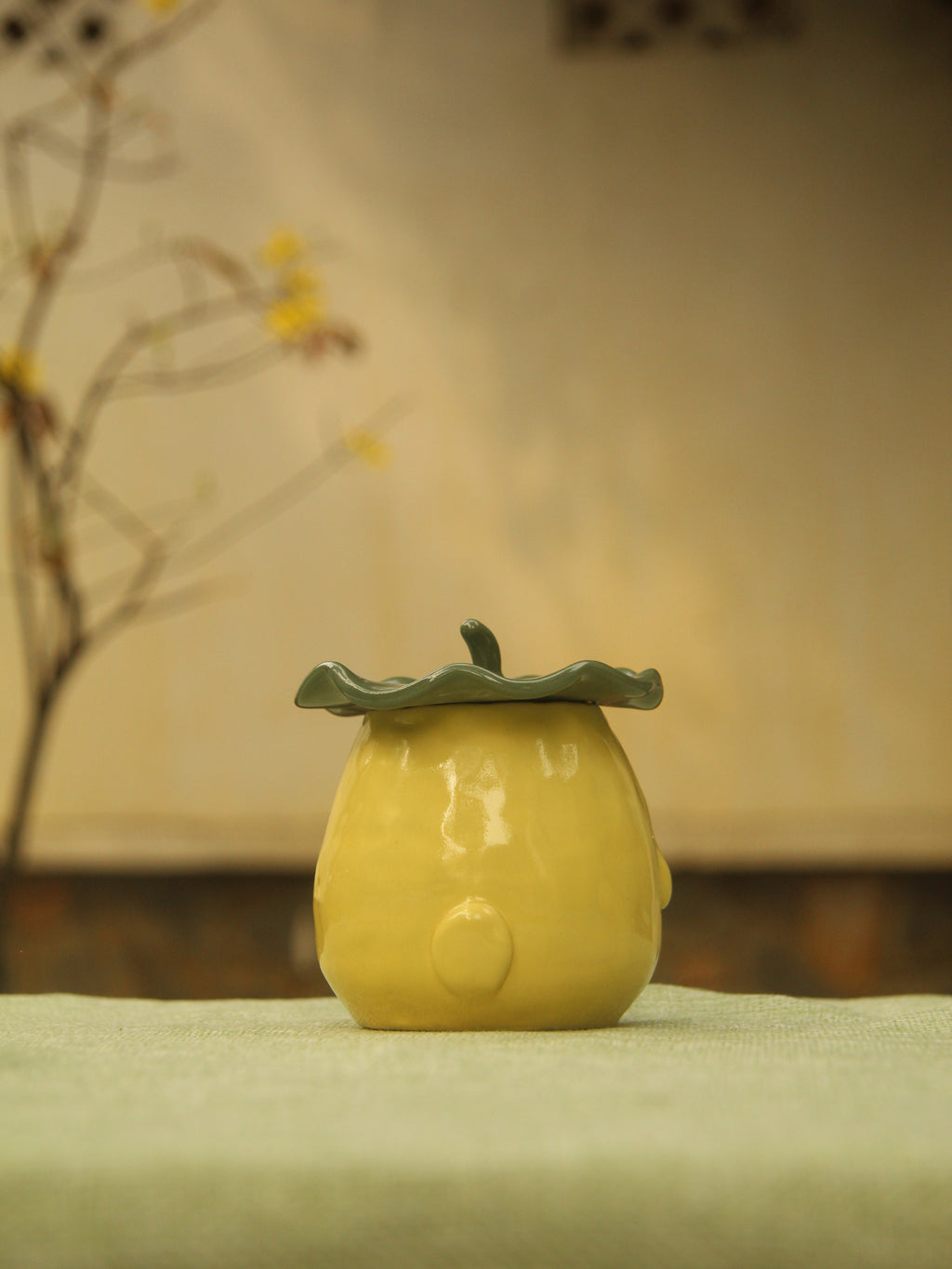 [Pre-order] Yellow Duck Handmade Ceramic Handle Mug, Handbuilt Pottery, Cute Gift For Anime Fan, Unique Birthday Gift, Adorable Valentine Gift | Totto Pottery