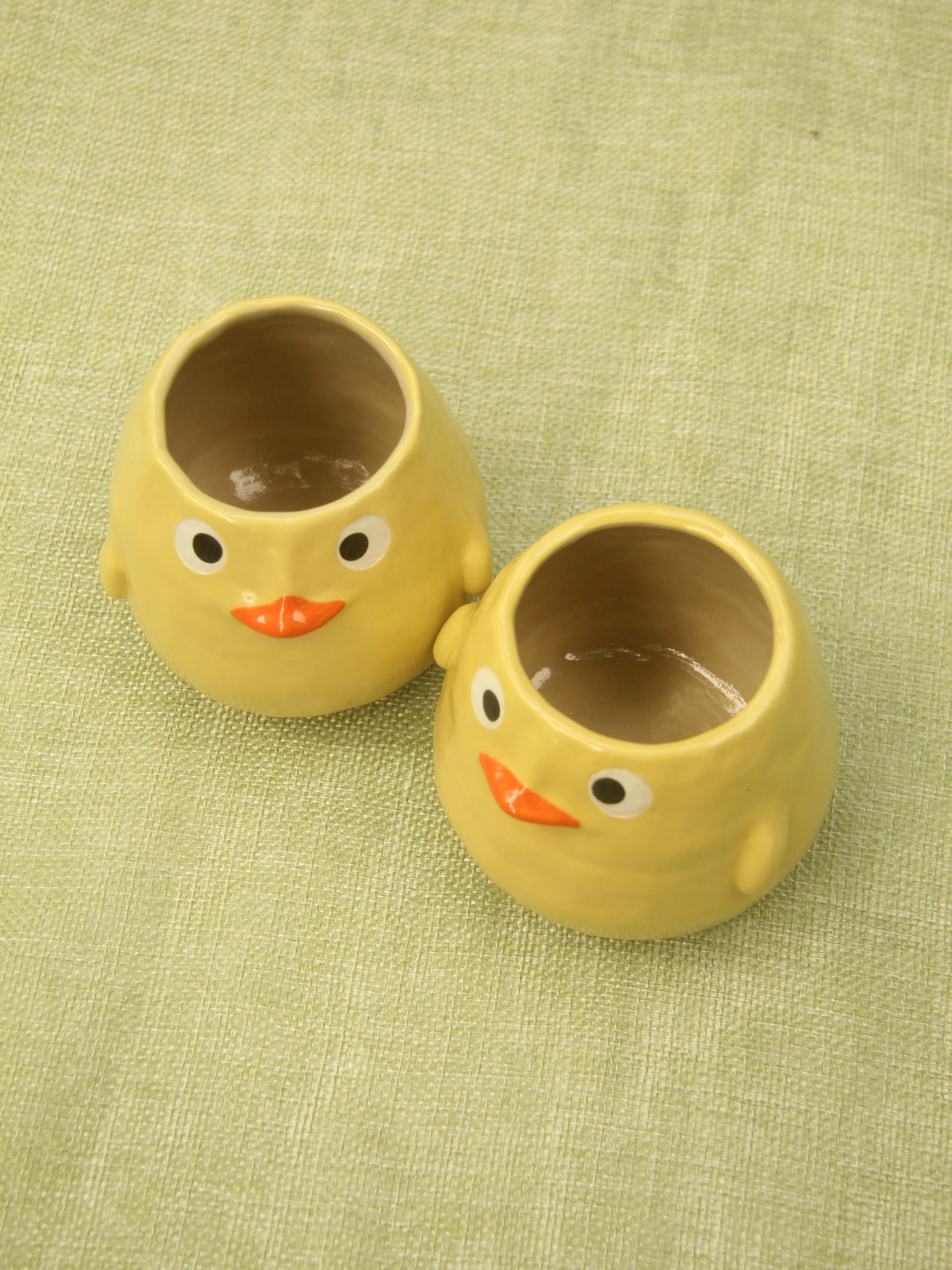 [Pre-order] Yellow Duck Handmade Ceramic Handle Mug, Handbuilt Pottery, Cute Gift For Anime Fan, Unique Birthday Gift, Adorable Valentine Gift | Totto Pottery