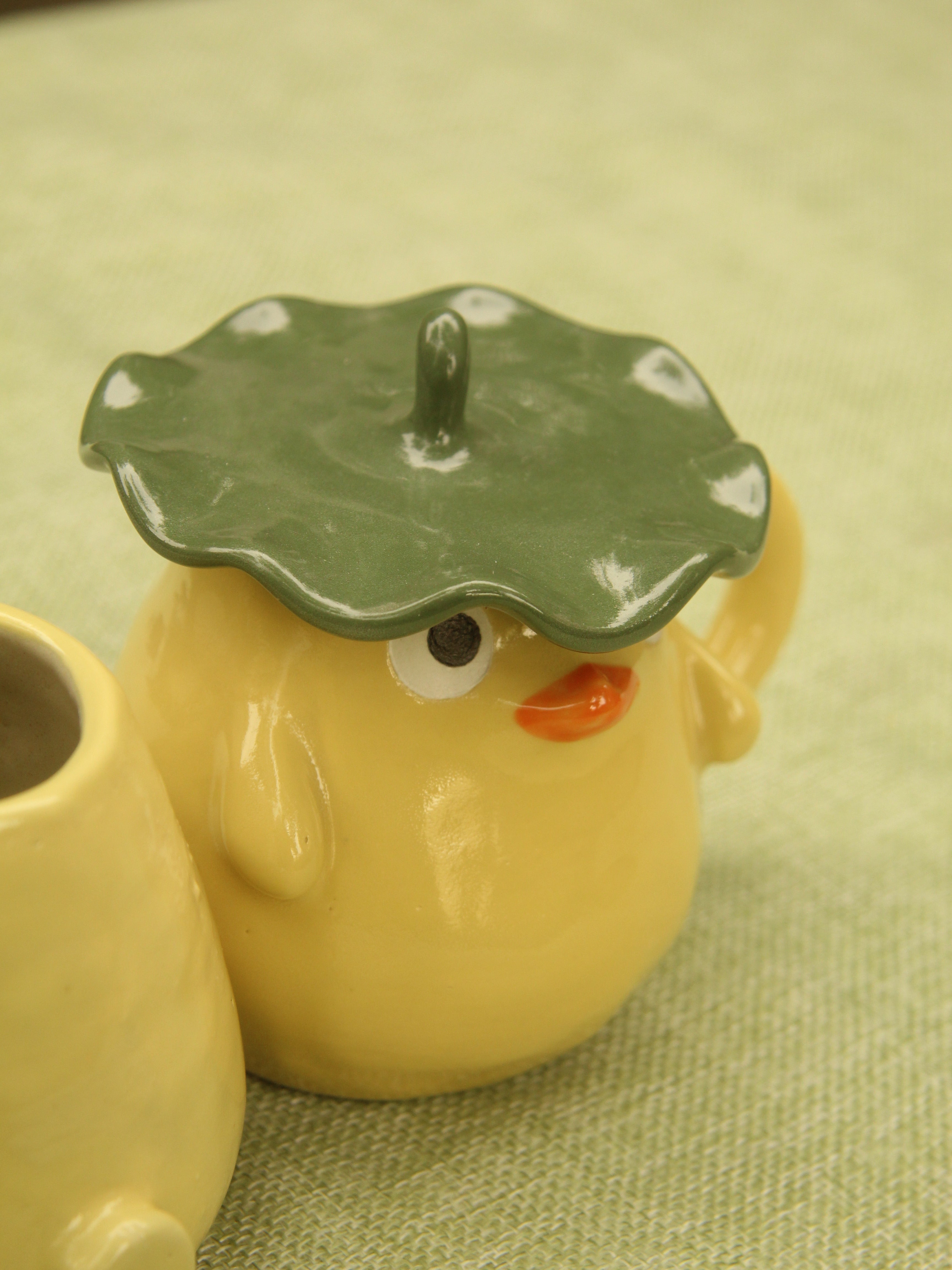 [Pre-order] Yellow Duck Handmade Ceramic Handle Mug, Handbuilt Pottery, Cute Gift For Anime Fan, Unique Birthday Gift, Adorable Valentine Gift | Totto Pottery