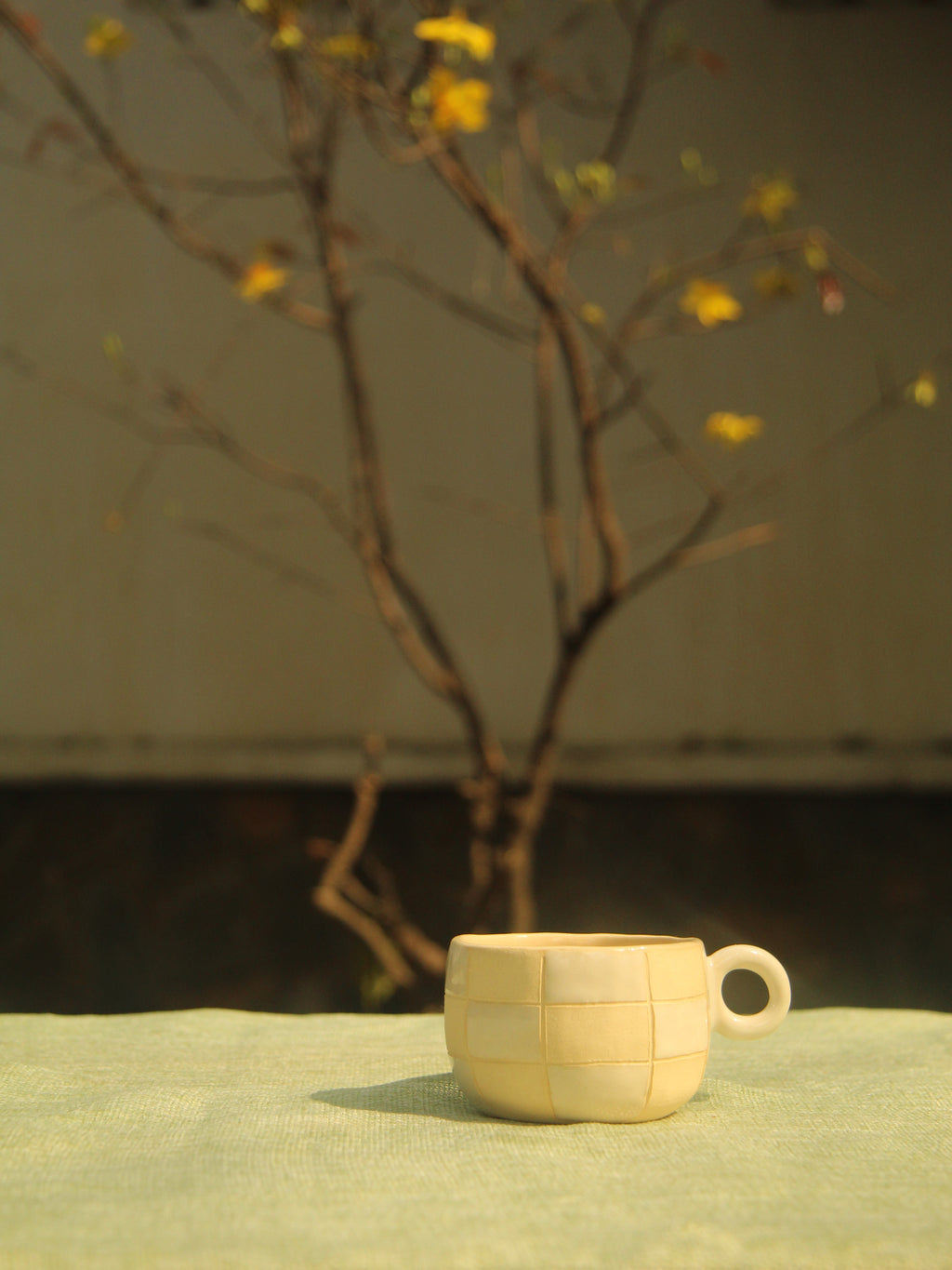 [Pre-order] Yellow Duck Handmade Ceramic Espresso Cup, Handbuilt Pottery, Cute Gift For Anime Fan, Unique Birthday Gift, Adorable Valentine Gift | Totto Pottery