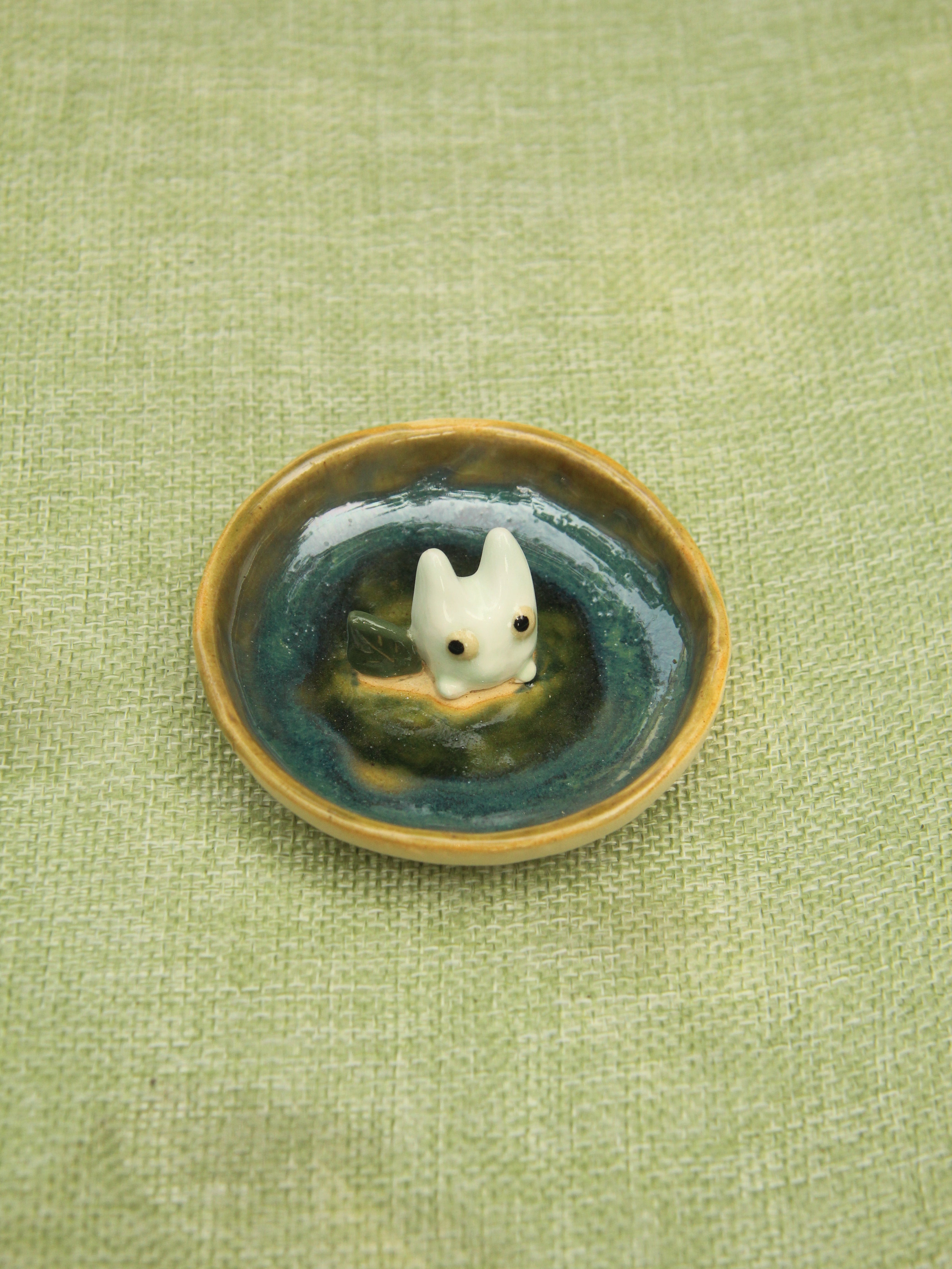 [Pre-order] Forest Spirit Handmade Ceramic Rings Dish, Handbuilt Pottery, Cute Gift For Anime Fan, Unique Birthday Gift, Adorable Valentine Gift | Totto Pottery
