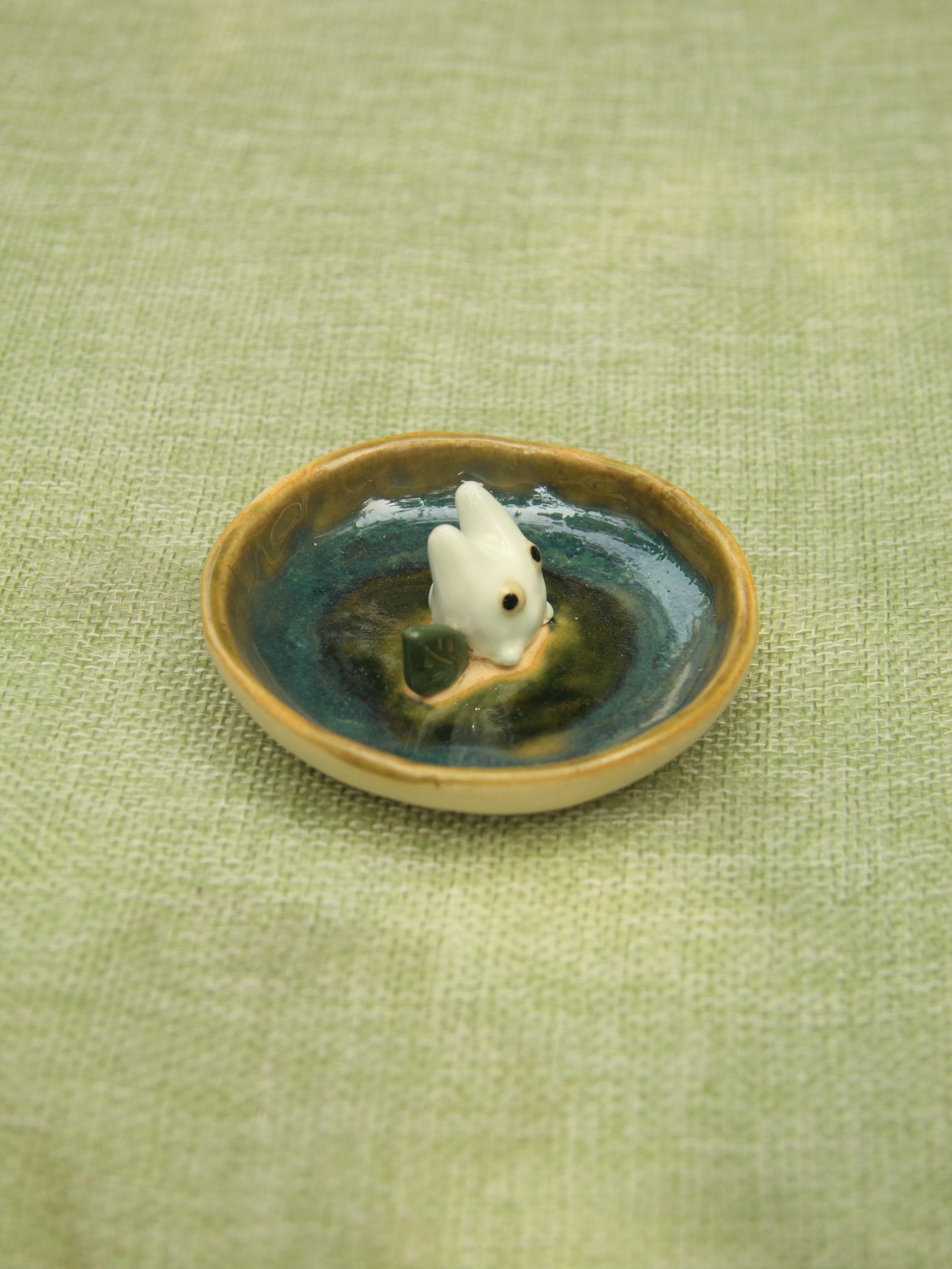 [Pre-order] Forest Spirit Handmade Ceramic Rings Dish, Handbuilt Pottery, Cute Gift For Anime Fan, Unique Birthday Gift, Adorable Valentine Gift | Totto Pottery
