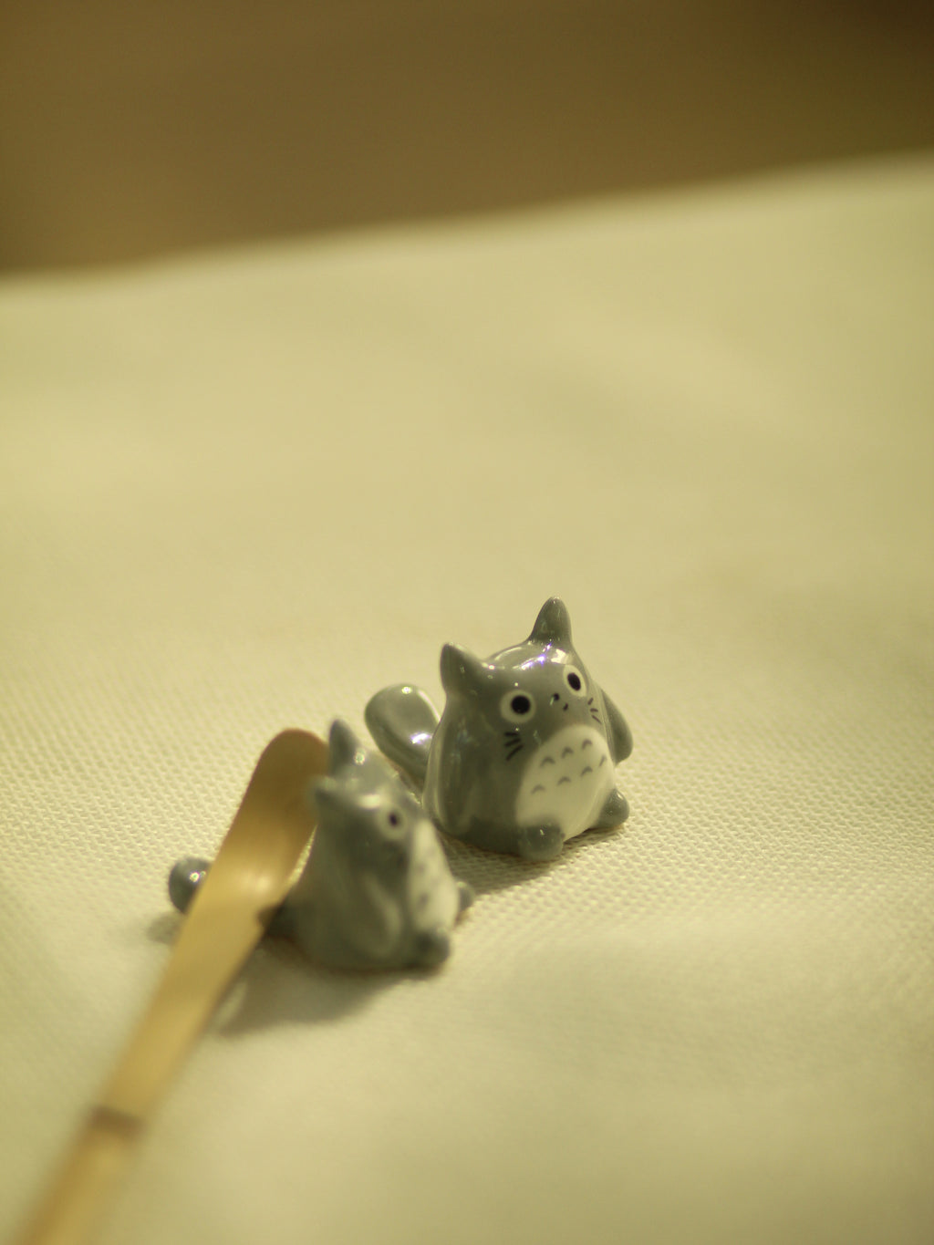 [Pre-order] Forest Spirit Handmade Ceramic Chashaku Rest, Handbuilt Pottery, Cute Gift For Anime Fan, Unique Birthday Gift, Adorable Valentine Gift | Totto Pottery