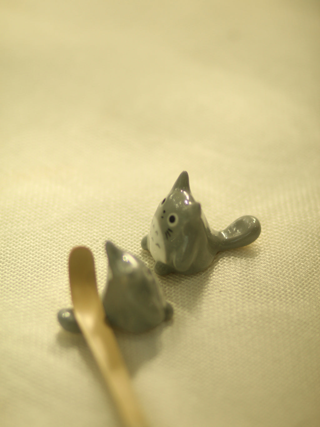 [Pre-order] Forest Spirit Handmade Ceramic Chashaku Rest, Handbuilt Pottery, Cute Gift For Anime Fan, Unique Birthday Gift, Adorable Valentine Gift | Totto Pottery