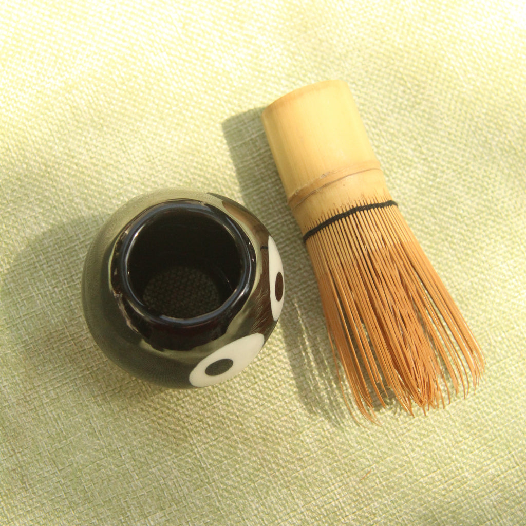 [Pre-order] Soot Handmade Ceramic Chasen Holder, Handbuilt Pottery, Cute Gift For Anime Fan, Unique Birthday Gift, Adorable Valentine Gift | Totto Pottery