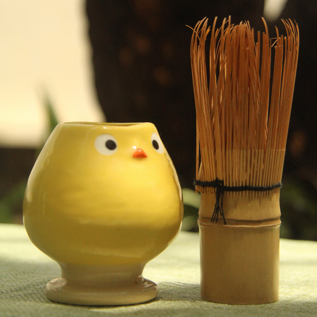 [Pre-order] Yellow Duck Handmade Ceramic Chasen Holder, Handbuilt Pottery, Cute Gift For Anime Fan, Unique Birthday Gift, Adorable Valentine Gift | Totto Pottery
