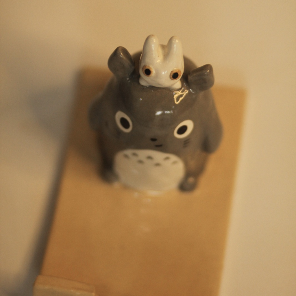 [Pre-order] Forest Spirit Handmade Ceramic Phone Stand, Handbuilt Pottery, Cute Gift For Anime Fan, Unique Birthday Gift, Adorable Valentine Gift | Totto Pottery