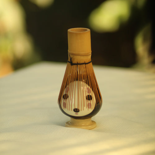 [Pre-order] Faceless Handmade Ceramic Chasen Holder, Handbuilt Pottery, Cute Gift For Anime Fan, Unique Birthday Gift, Adorable Valentine Gift | Totto Pottery