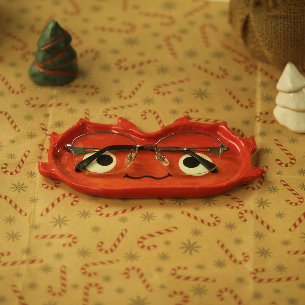 [Pre-order] Fire Demon Handmade Ceramic Eyeglasses Holder Tray, Handbuilt Pottery, Cute Gift For Anime Fan, Unique Birthday Gift, Adorable Valentine Gift | Totto Pottery