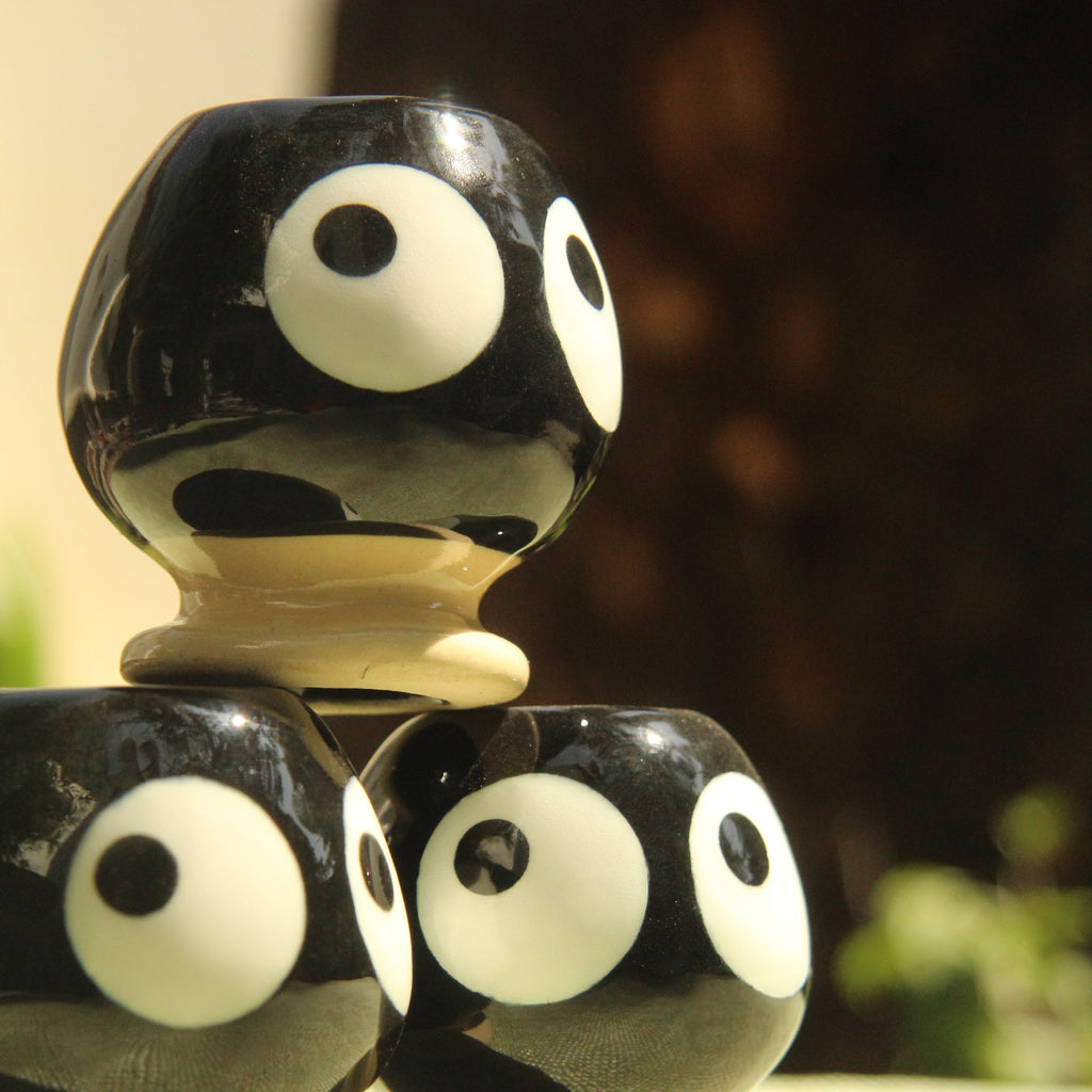 [Pre-order] Soot Handmade Ceramic Chasen Holder, Handbuilt Pottery, Cute Gift For Anime Fan, Unique Birthday Gift, Adorable Valentine Gift | Totto Pottery